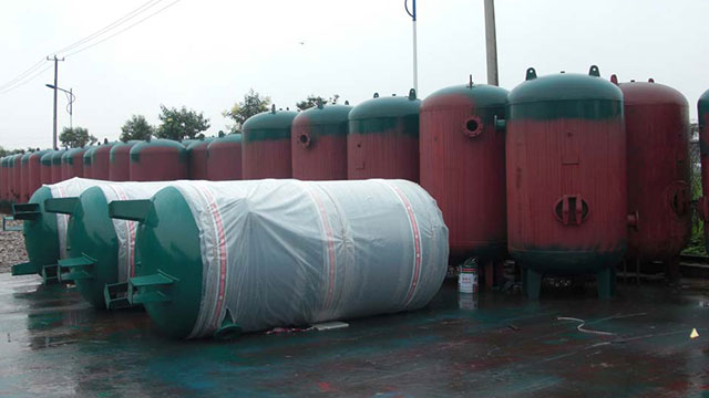 儲氣罐出現噪聲時怎樣解決？